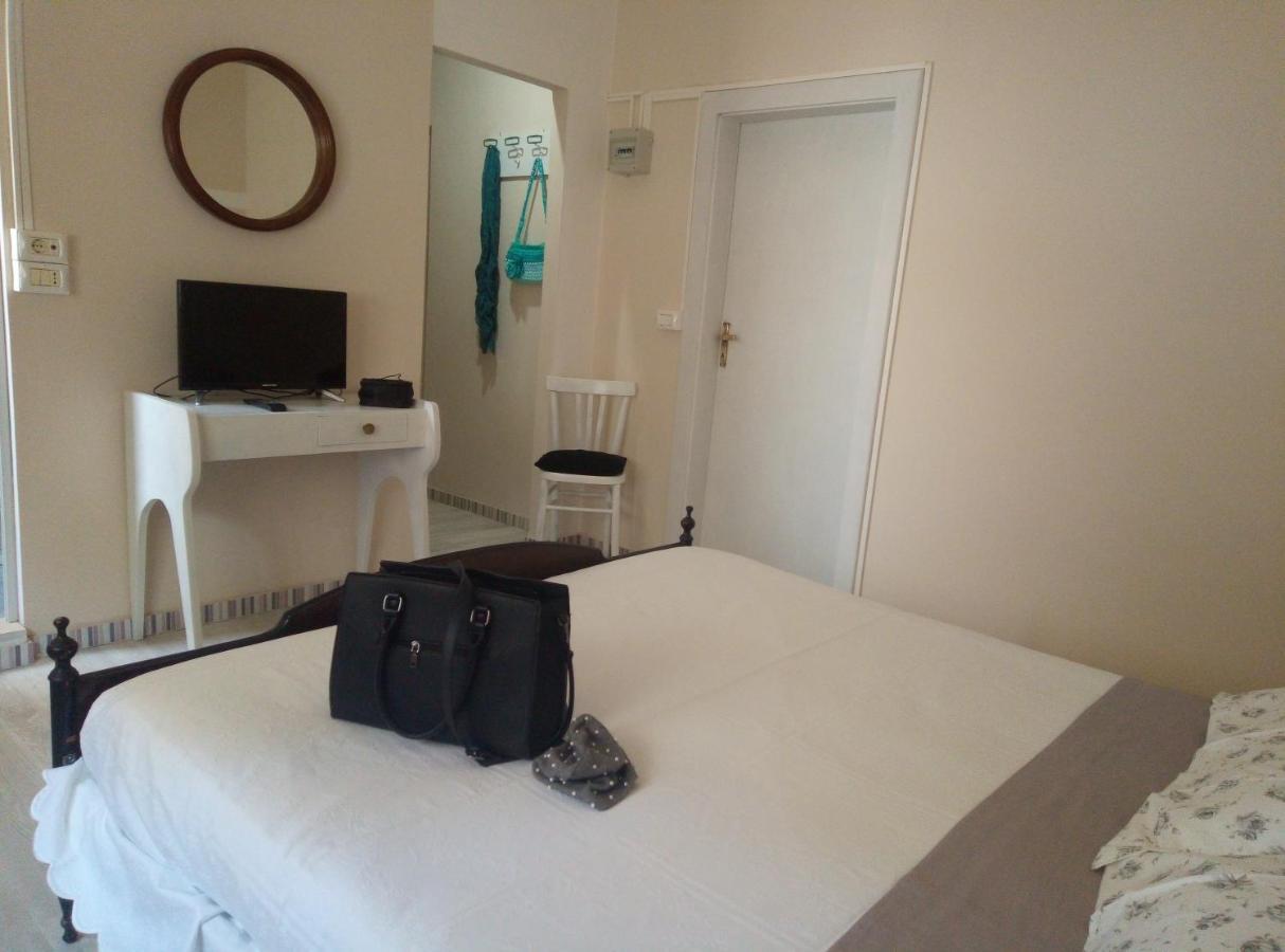 La Villa Bellaria-Igea Marina Exteriér fotografie